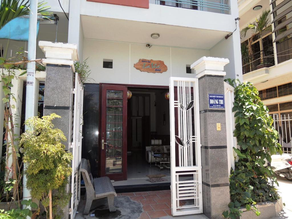 Lavie Hotel Nha Trang Bagian luar foto